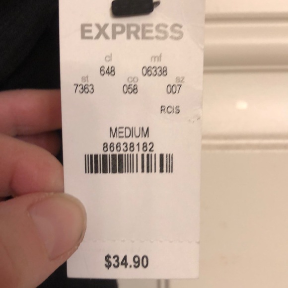 Top - Picture 2 of 3